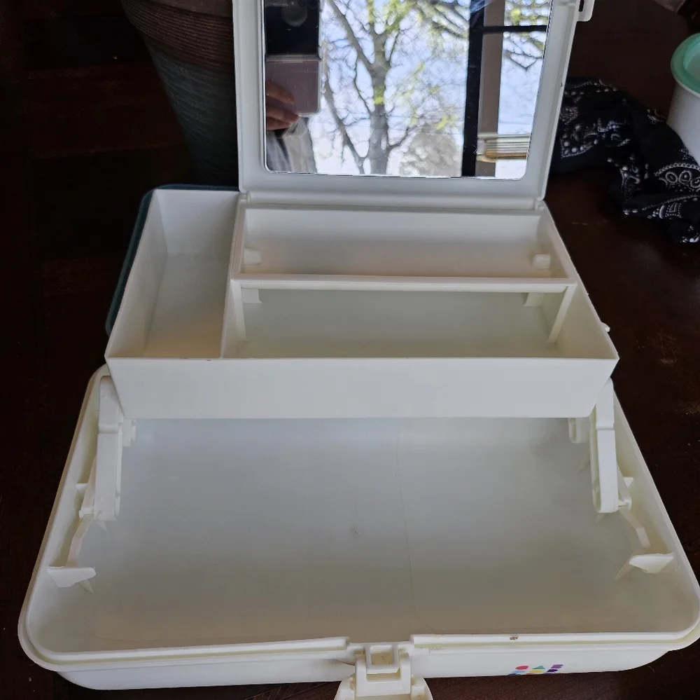Vintage 90s KitCaboodle